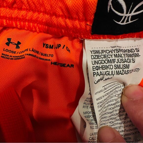 Adidas Shirt and Under Armour shorts bundle - Picture 5 of 10